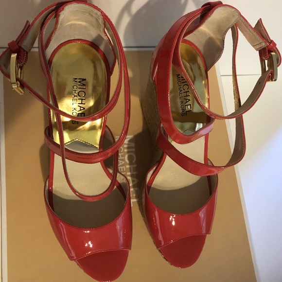 Michael Kors Wedges - Picture 2 of 7